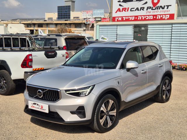 מודעת רכב וולוו XC40