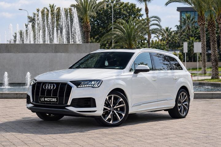 מודעת רכב אאודי Q7