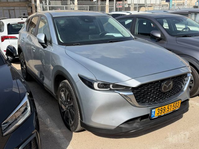 מודעת רכב מאזדה CX-5