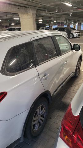 מודעת רכב מיצובישי אאוטלנדר