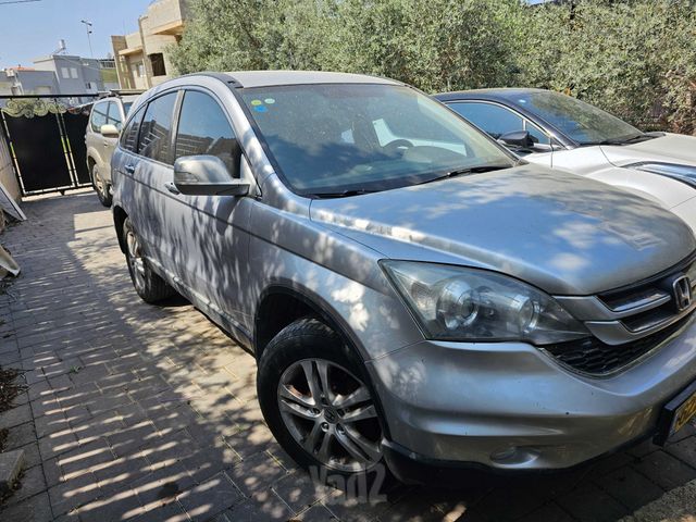 מודעת רכב הונדה CR-V