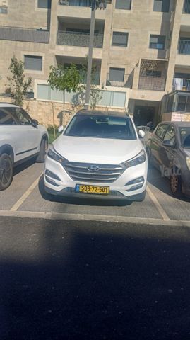מודעת רכב יונדאי טוסון