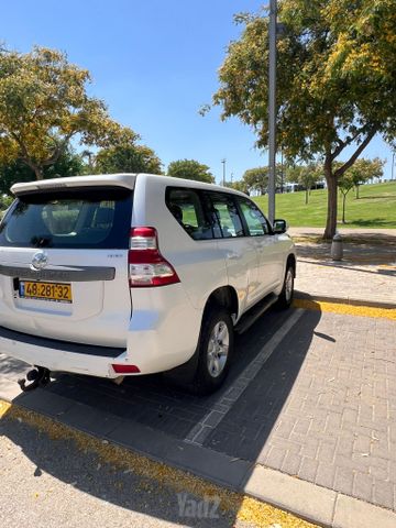 מודעת רכב טויוטה לנד קרוזר