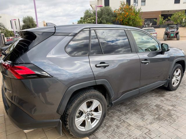 מודעת רכב טויוטה RAV4