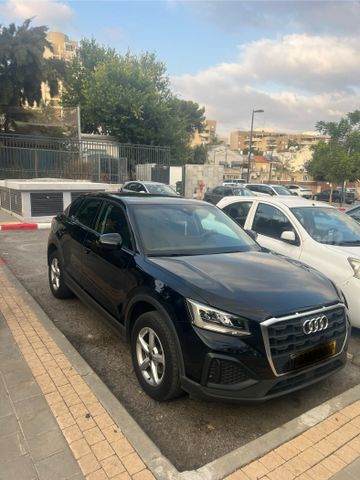 מודעת רכב אאודי Q2
