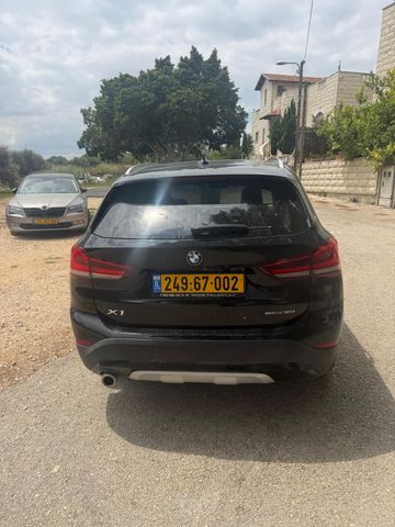 מודעת רכב ב מ וו X1