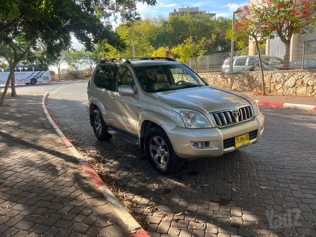 מודעת רכב טויוטה לנד קרוזר