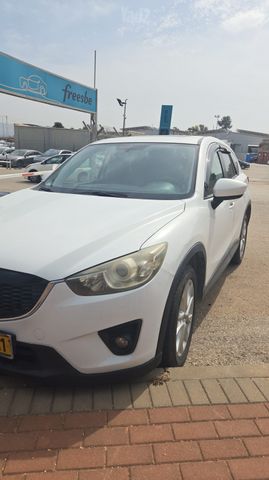 מודעת רכב מאזדה CX-5