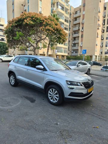 מודעת רכב סקודה קארוק