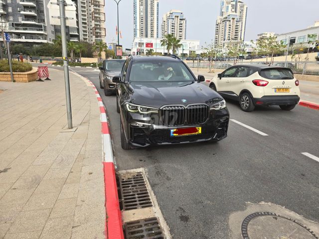 מודעת רכב ב מ וו X7