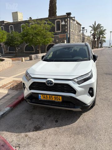 מודעת רכב טויוטה RAV4