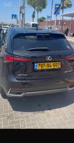 מודעת רכב לקסוס NX