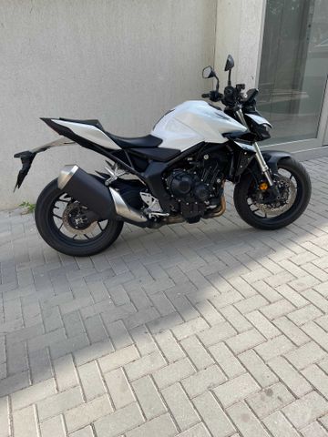 מודעת רכב הונדה HORNET1000