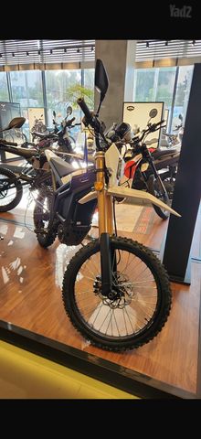 מודעת רכב Talaria Komodo