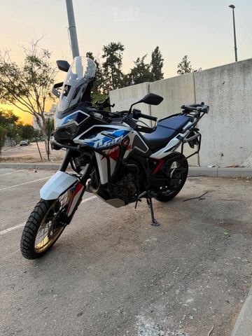 מודעת רכב הונדה אפריקה טווין CRF1100L