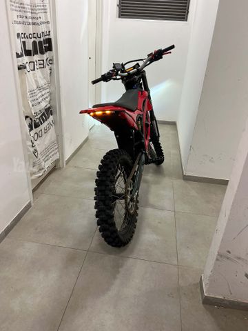 מודעת רכב סורון ULTRA BEE T