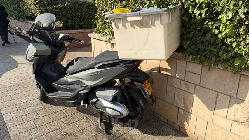 מודעת רכב הונדה FORZA350