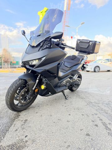 מודעת רכב הונדה FORZA750