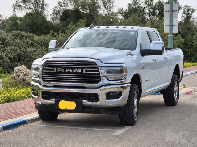 מודעת רכב דודג'