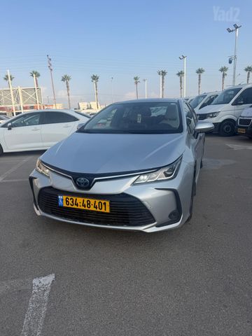 מודעת רכב טויוטה קורולה