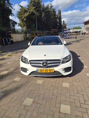 מודעת רכב מרצדס-בנץ E-class