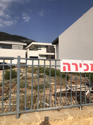 שדרות יערית 127