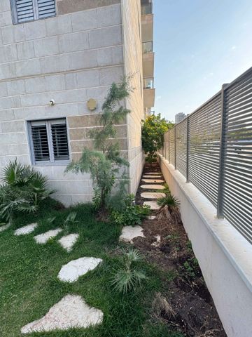 דרך השלום 29