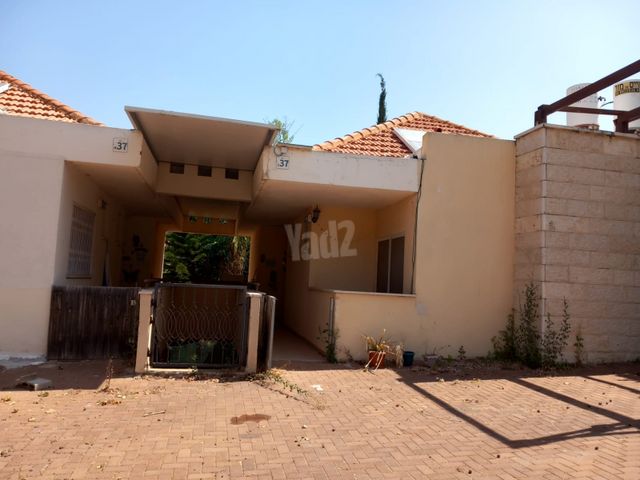 ניצן 37