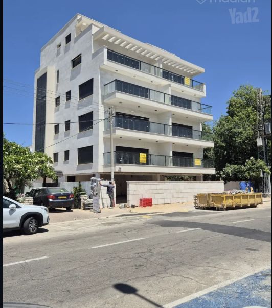 ההגנה 15