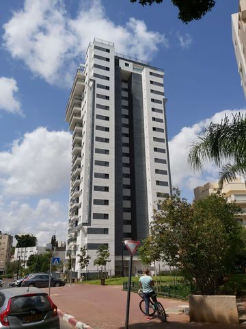 שדרות גלוסקין 5