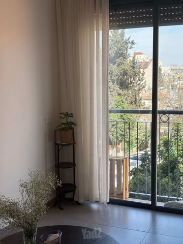 דירה להשכרה בירושלים — 2