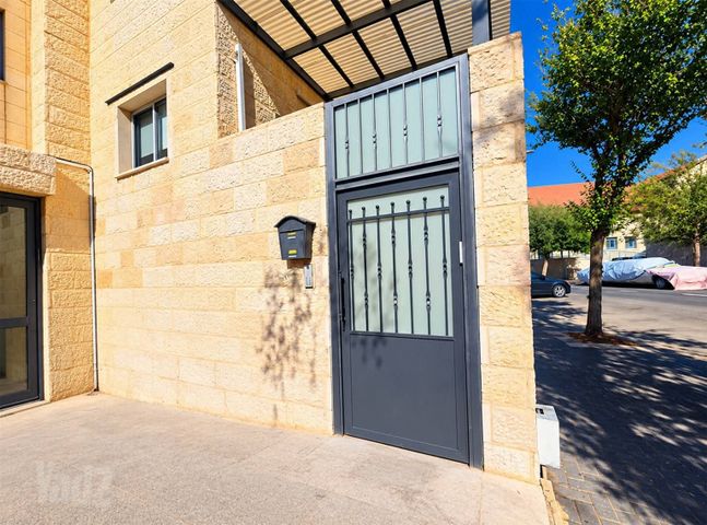 דירת גן למכירה בירושלים (תיווך) — 5
