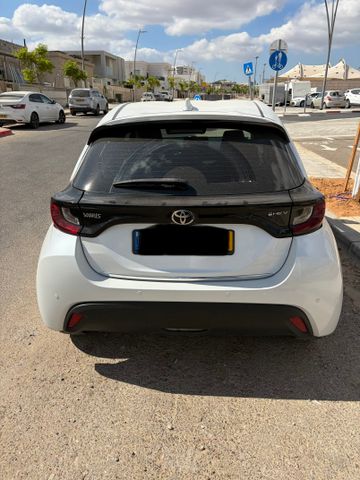 מודעת רכב טויוטה יאריס