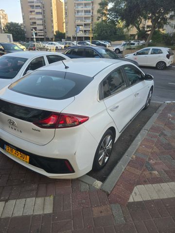 מודעת רכב יונדאי איוניק