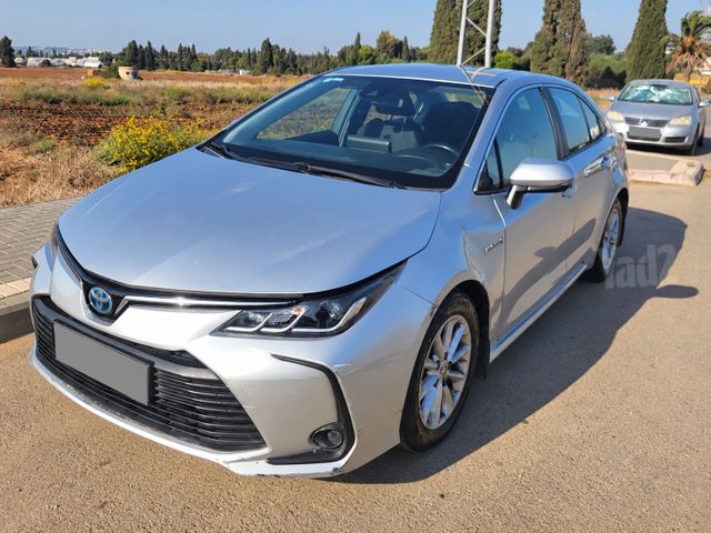 מודעת רכב טויוטה קורולה