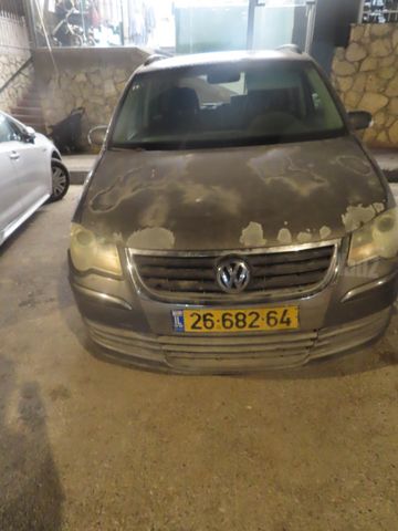 מודעת רכב פולקסווגן טוראן