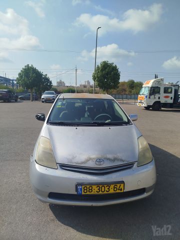 מודעת רכב טויוטה פריוס