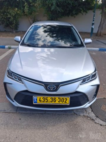 מודעת רכב טויוטה קורולה