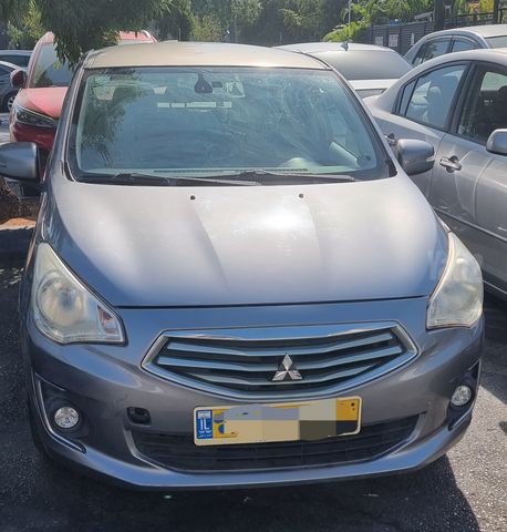 מודעת רכב מיצובישי אטראז'