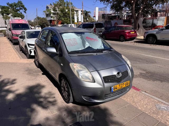 מודעת רכב טויוטה יאריס