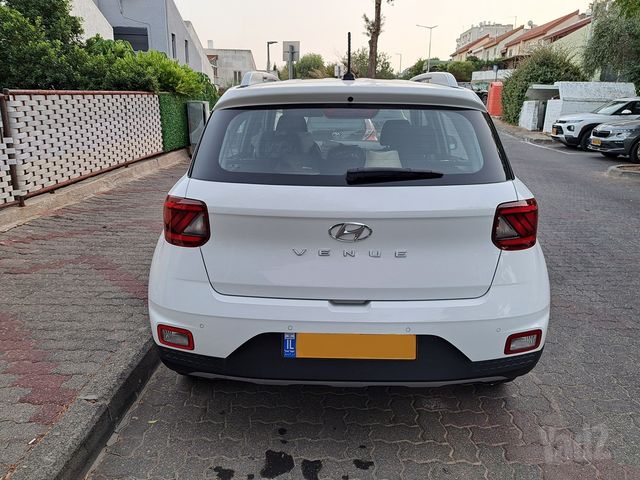 מודעת רכב יונדאי וניו