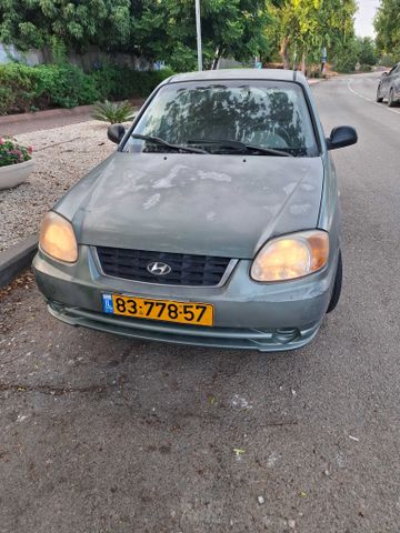 מודעת רכב טויוטה יאריס