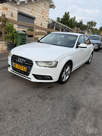 מודעת רכב אאודי A4