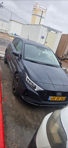 מודעת רכב יונדאי i20