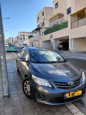 מודעת רכב טויוטה קורולה