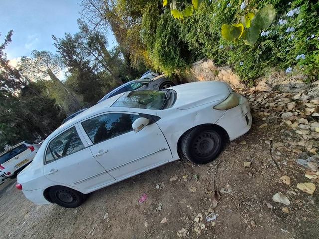 מודעת רכב טויוטה קורולה