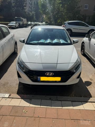 מודעת רכב יונדאי i20