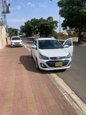 מודעת רכב שברולט ספארק