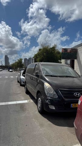 מודעת רכב יונדאי H-1 / i800