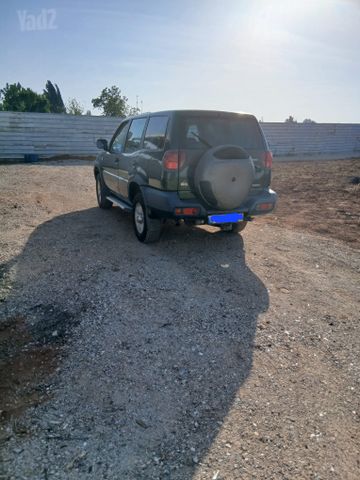 מודעת רכב ניסאן טראנו
